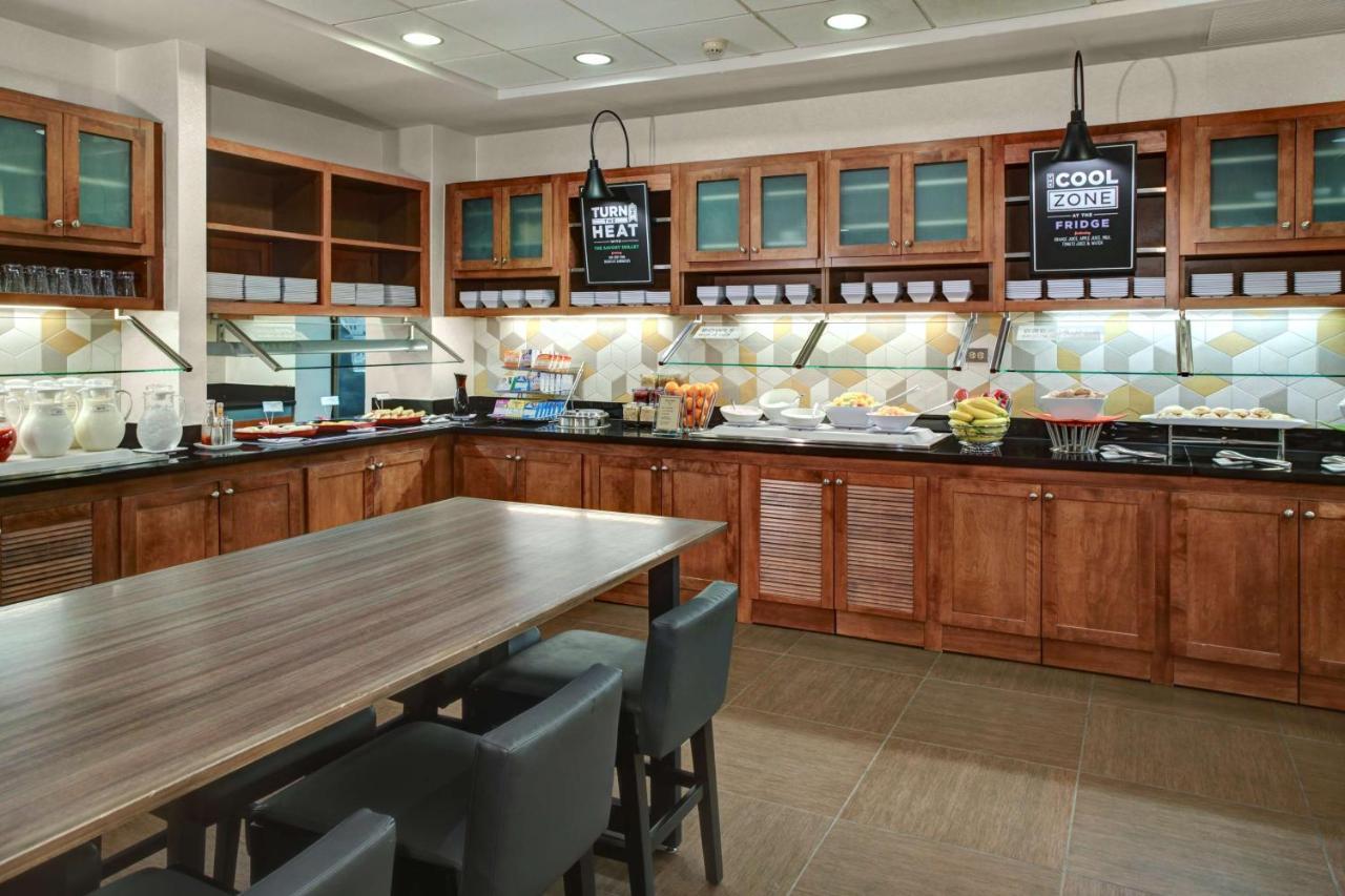 Hyatt Place Denver Airport Аурора Екстериор снимка