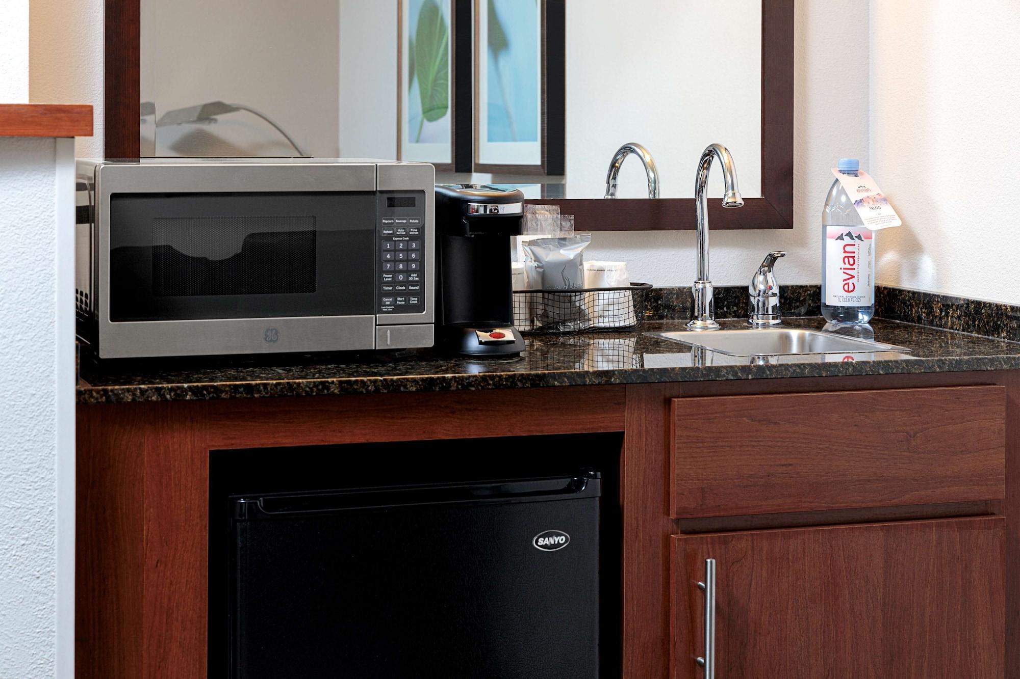 Hyatt Place Denver Airport Аурора Екстериор снимка