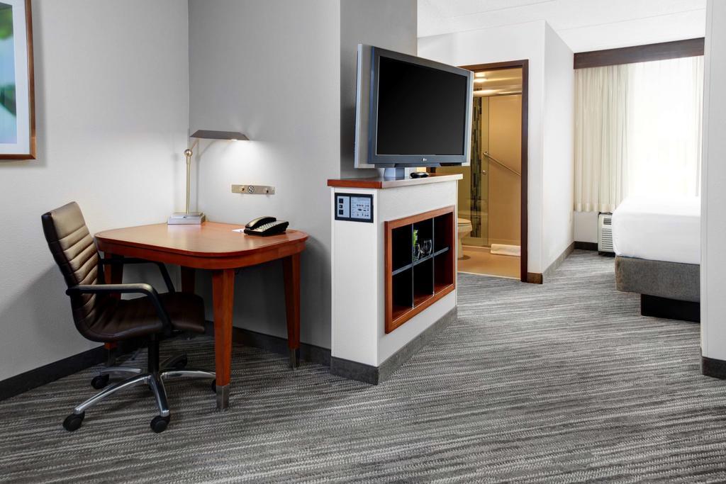 Hyatt Place Denver Airport Аурора Екстериор снимка