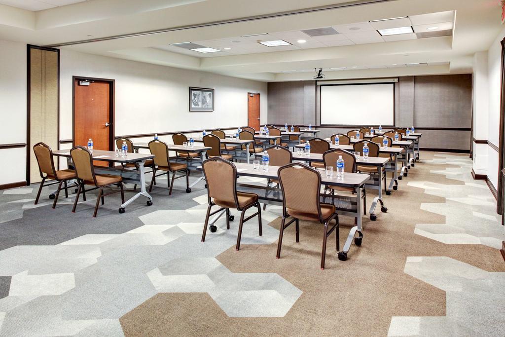 Hyatt Place Denver Airport Аурора Екстериор снимка